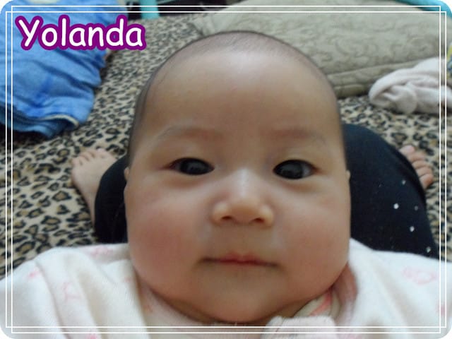 【Yolanda成長點滴】2M21D翹腳妹