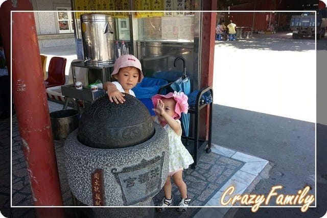 ├ 家族趴趴走 ┤林口洪福宮＆竹圍漁港
