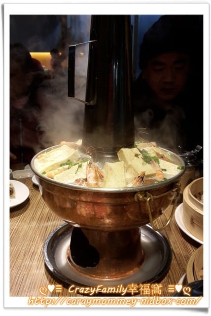 ├ 家族聚餐去 ┤菁祥廳之道地的酸菜白肉鍋