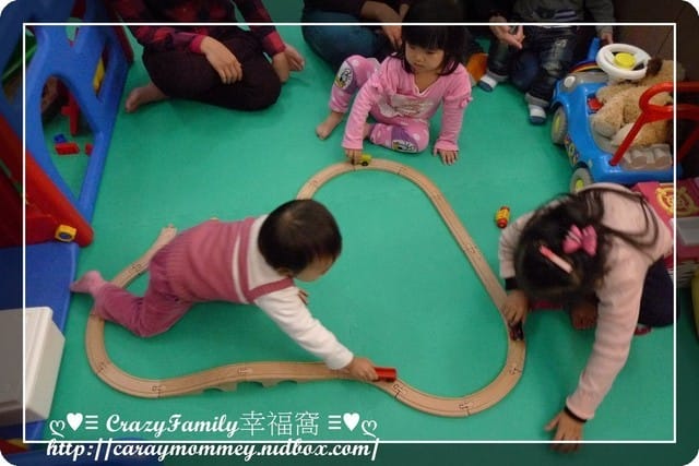 ♥♡ 親子餐廳饗樂趣 ♡♥ 居家型風格之 6 Kids溜小孩咖啡廳(已歇業) - 第18張圖 ♥♡ 親子餐廳饗樂趣 ♡♥ 居家型風格之 6 Kids溜小孩咖啡廳(已歇業)