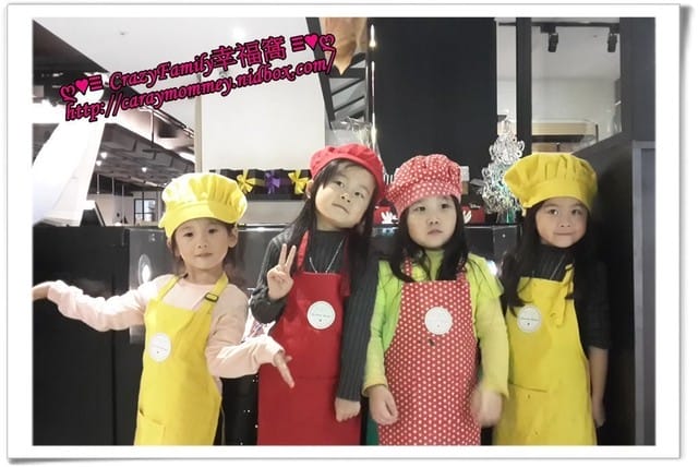 ├ 牛寶體驗趣 ┤小小巧克力師之Chocolate World 創意巧克力繪畫DIY體驗 - 第13張圖 ├ 牛寶體驗趣 ┤小小巧克力師之Chocolate World 創意巧克力繪畫DIY體驗