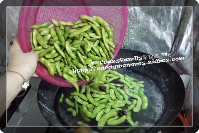 DIY消暑聖品~~涼拌鹽味毛豆&涼拌蒜香毛豆