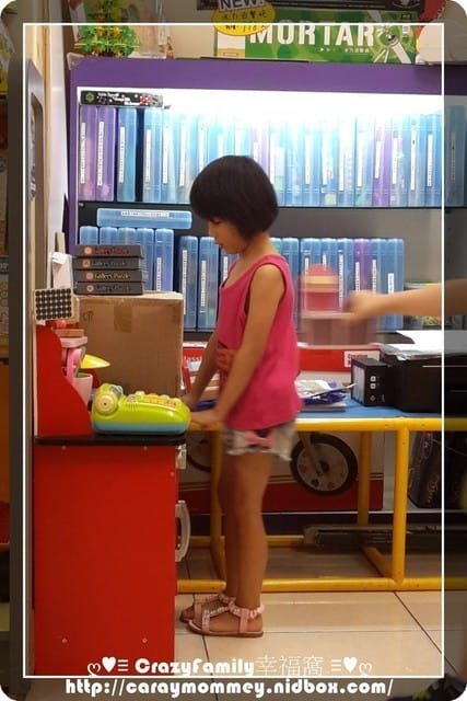 ├ 媽寶玩樂趣 ┤好久沒來玩的諾貝兒出租玩具店