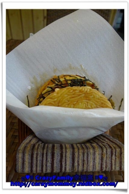 ☆★♨美食饗宴♨★☆【新北中和區】漢堡?拉麵?傻傻搞不清楚之鳥巢麵堡