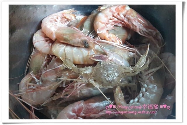 §廚娘上菜§2015-0902省錢料理大作戰之焗烤番茄海鮮義大利麵 - 第2張圖 §廚娘上菜§2015-0902省錢料理大作戰之焗烤番茄海鮮義大利麵