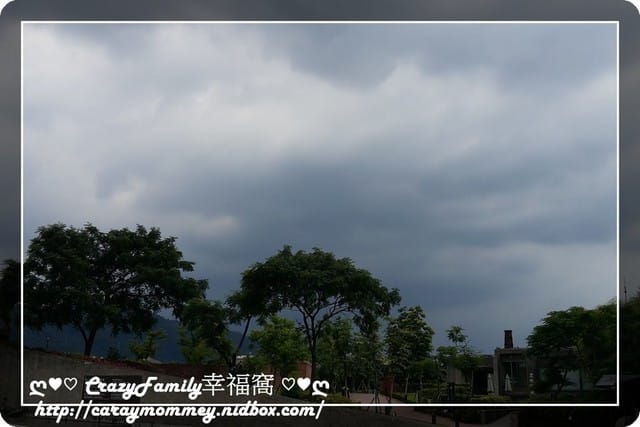 ├ 媽寶玩水趣 ┤ 【新北鶯歌】 鶯歌陶瓷博物館戲水區 - 第27張圖 ├ 媽寶玩水趣 ┤ 【新北鶯歌】 鶯歌陶瓷博物館戲水區