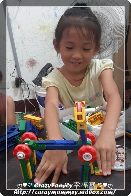 兩姊妹還是喜歡一起玩樂 - 第3張圖 兩姊妹還是喜歡一起玩樂