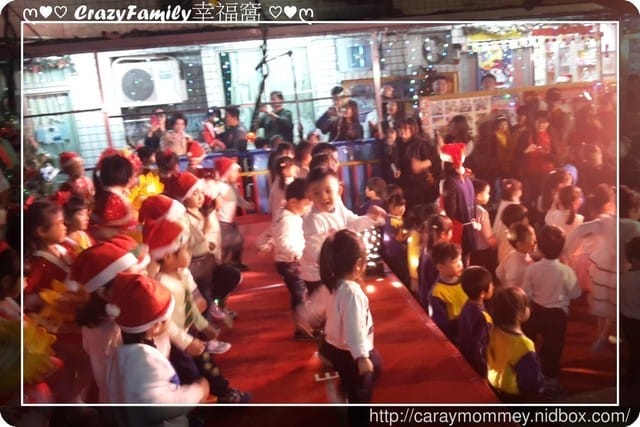 ├ 媽寶同歡趣 ┤ 溫馨幼兒園聖誕聯歡晚會 - 第13張圖 ├ 媽寶同歡趣 ┤ 溫馨幼兒園聖誕聯歡晚會