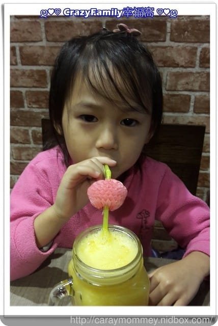 ☆★♨美食饗宴♨★☆【新北板橋區】 健康新潮流♘ Woogo Juice 美式加州果昔♘ 不再只有早午餐選擇囉!!(2017.08.01板橋店目前已歇業) - 第32張圖 ☆★♨美食饗宴♨★☆【新北板橋區】 健康新潮流♘ Woogo Juice 美式加州果昔♘ 不再只有早午餐選擇囉!!(2017.08.01板橋店目前已歇業)