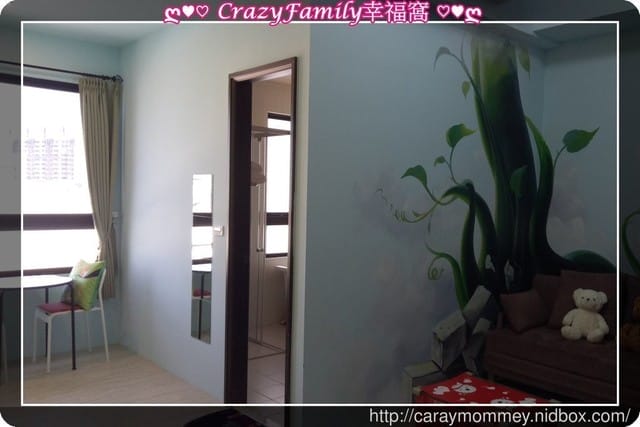 ஐ 親子旅行住宿推薦 ஐ 【台南北區】有孩子們喜愛的溜滑梯、球池∞傑克堡親子旅館∞近台南花園夜市