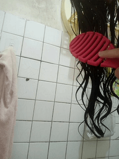 [新品體驗] 最溫柔的快乾彩梳 Wet Bursh ★康是美限定款★