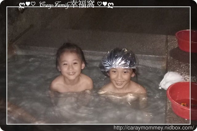 ├ 家族輕旅行 ┤ 東一排骨+ 馬槽花藝村泡湯