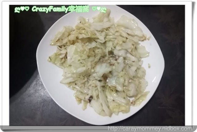 ღ942就是愛料理ღ 咖哩飯+鹹蛋高麗菜