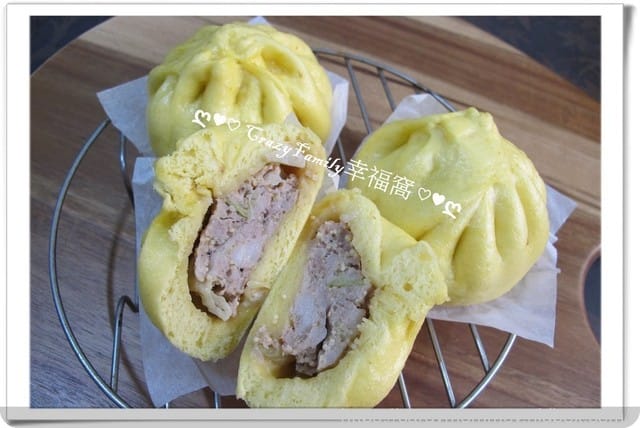 懶人廚房有[阿里棒棒]就能推出快速料理δ黃金飛魚卵包子δ一口吃飛魚卵香腸多變料理