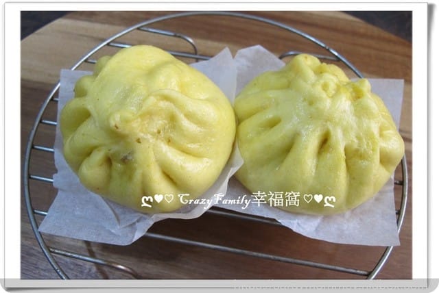 懶人廚房有[阿里棒棒]就能推出快速料理δ黃金飛魚卵包子δ一口吃飛魚卵香腸多變料理