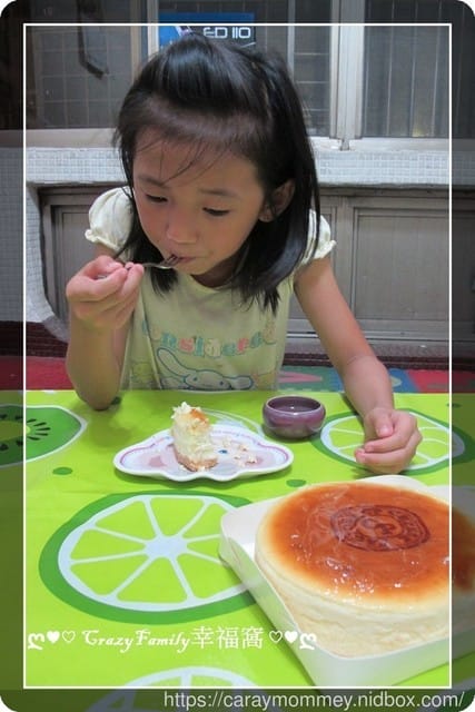 ☆★♨團購美食饗宴♨★☆【團購Top】超品藍紋重乳酪蛋糕有著經典的美味