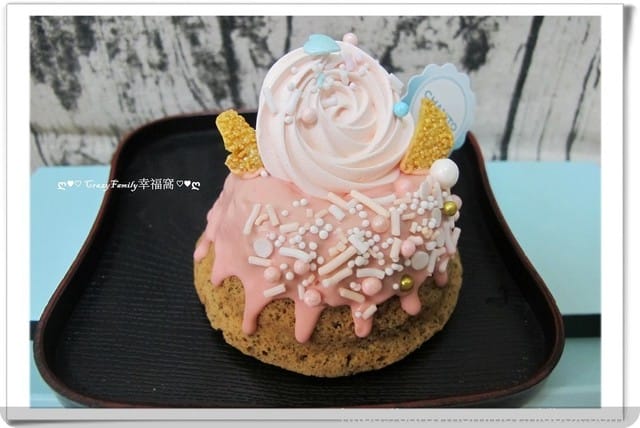 難以抗拒的甜點魔力∮2018七夕限定款造型咕咕洛夫組∮來自Chan’to Patisserie 香豆手作甜點