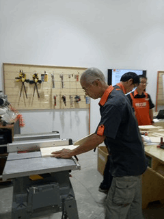 不給糖就搗蛋ε特力屋手創空間親子DIY手作課程萬聖節南瓜燈討糖盒 - 第17張圖 不給糖就搗蛋ε特力屋手創空間親子DIY手作課程萬聖節南瓜燈討糖盒