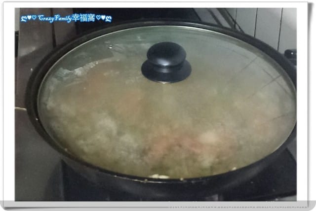 ღ942就是愛料理ღ 義式海鮮燉飯（內有料理影片）