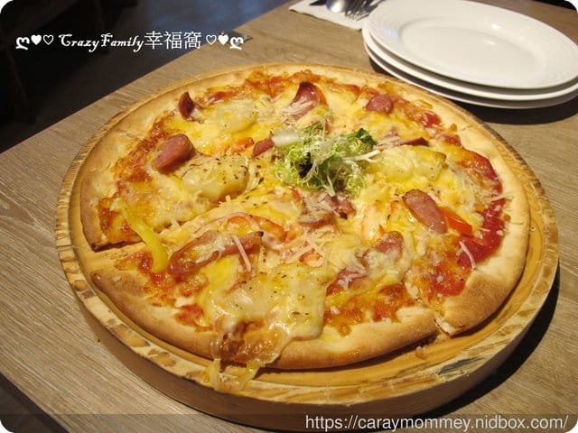 孩子放風去❧親子餐廳推薦❧【台北內湖區】全木質玩具，美味五星級餐點加上些許浮誇的Money Jump 親食餐廳