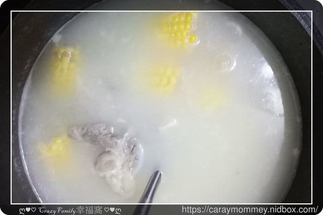 ღ942就是愛料理ღ 玉米大骨湯