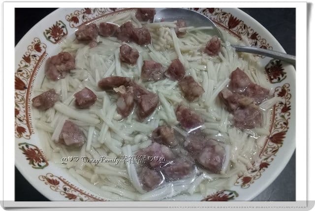 ღ942就是愛料理ღ 香腸金針菇