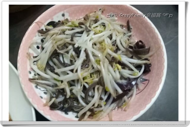 ღ942就是愛料理ღ 木耳炒豆芽