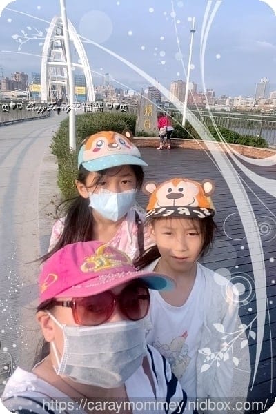 ├ 媽寶兜風去 ┤ 新月橋放風騎車行 - 第4張圖 ├ 媽寶兜風去 ┤ 新月橋放風騎車行