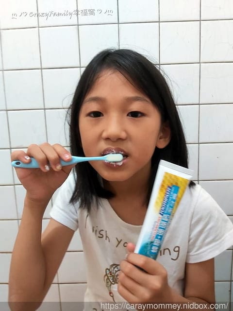 九大沖繩珊瑚鈣魔術潔牙膏僅有好藥坊獨家販售