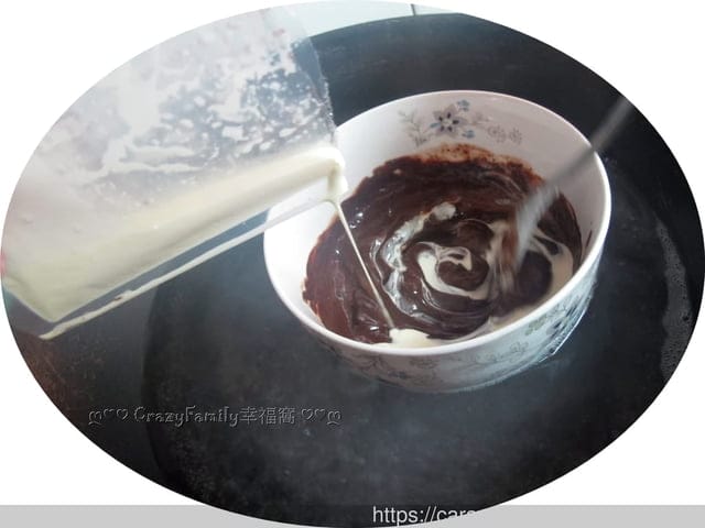 在家做烘焙∞免備料就能做出屬於自己的萬聖節蛋糕 - 第6張圖 在家做烘焙∞免備料就能做出屬於自己的萬聖節蛋糕