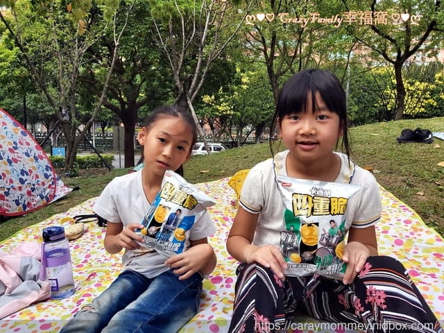 立體的玉米口味四重脆，獨特四層造型搭配經典海鹽口味，口感驚艷擄獲想像