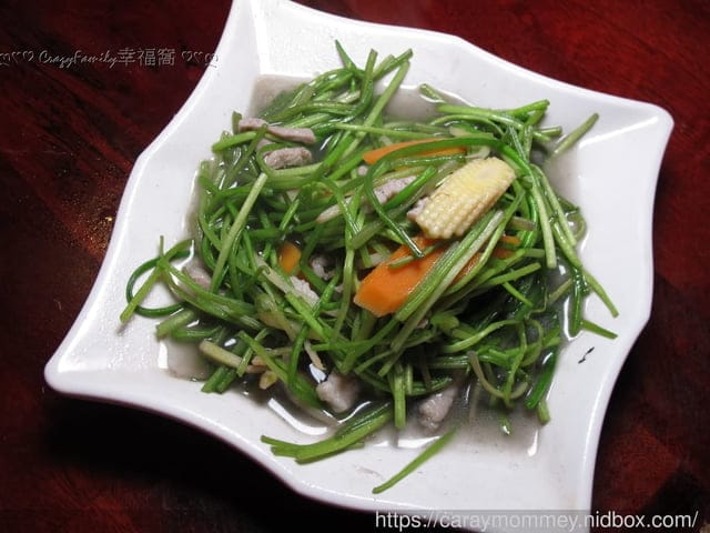 ◆完鍋子熱炒◆東區獨樹一格中國風氛圍/平價熱炒店/朋友聚會好選擇
