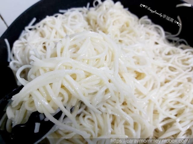 ღ942就是愛料理ღ 枸杞苦茶油麵線