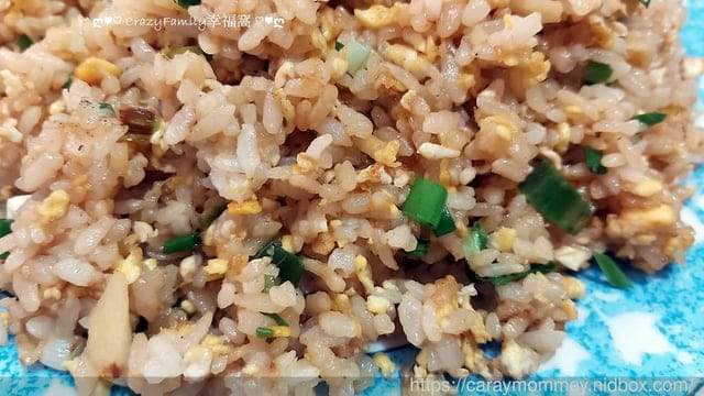 濃醇回甘香氣十足的黑豆桑古早味甕底醬油，吃的不僅是美味還是滿滿的回憶