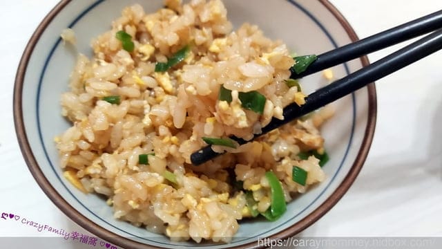 濃醇回甘香氣十足的黑豆桑古早味甕底醬油，吃的不僅是美味還是滿滿的回憶