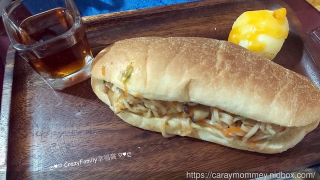 ღ942就是愛料理ღ 炒麵潛艇堡