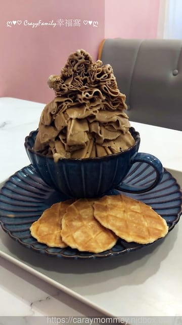 ❦美食饗宴❦ 產地直送的熱門甜湯，來到何家甜點鋪暖心暖胃又能盡情拍網美照