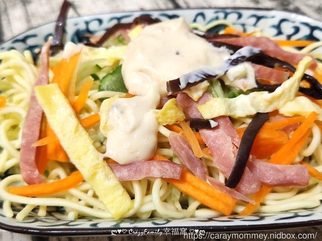 廣達香、廣達香沙拉醬、沙拉醬、廣達香沙拉醬料理、廣達香凱撒醬、凱撒醬、凱撒醬料理、廣達香凱撒醬料理、廣達香塔塔醬、塔塔醬、廣達香塔塔醬料理、塔塔醬料理、廣達香蜂蜜芥末醬、蜂蜜芥末醬、廣達香蜂蜜芥末醬料理、蜂蜜芥末醬料理、廣達香橙汁水果醬、橙汁水果醬、橙汁水果醬料理、廣達香橙汁水果醬料理、廣達香義大利油醋醬、義大利油醋醬、廣達香義大利油醋醬料理、義大利油醋醬料理、沙拉、廣達香凱薩醬料理、凱薩醬料理、在家DIY嘉義涼麵、嘉義涼麵、涼麵、沙拉醬涼麵