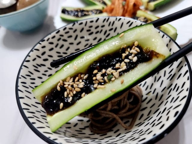 ღ942就是愛料理ღ 清爽開胃的海苔醬小黃瓜