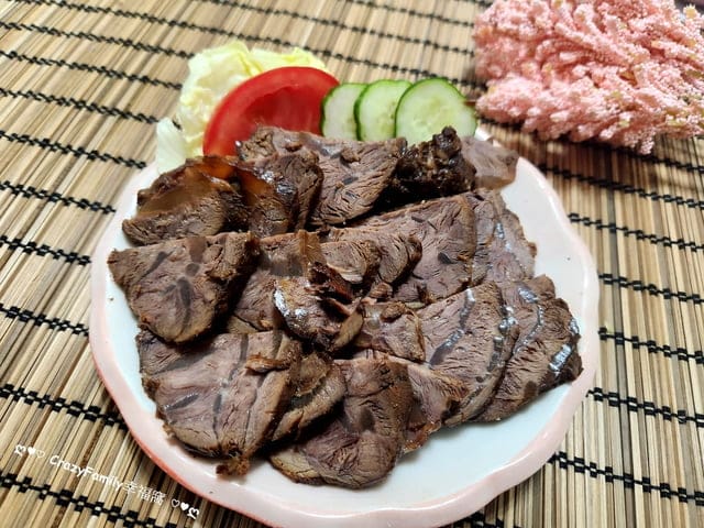 夏日居家開胃菜【黑竹園】老字號滷味雞腳凍