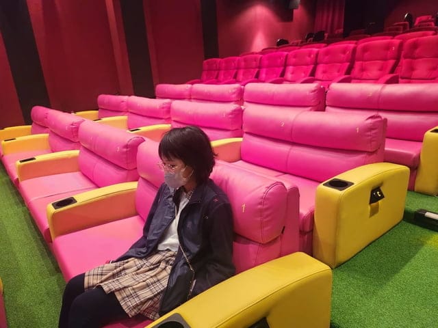 in89豪華影城提供給親子家庭一個舒適溫馨、自在的觀影空間之親子小燈場