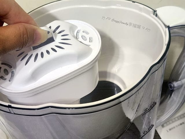 台灣製造ALYA歐漾淨水的中空絲膜除菌濾水壺喝對的水讓人安心飲水
